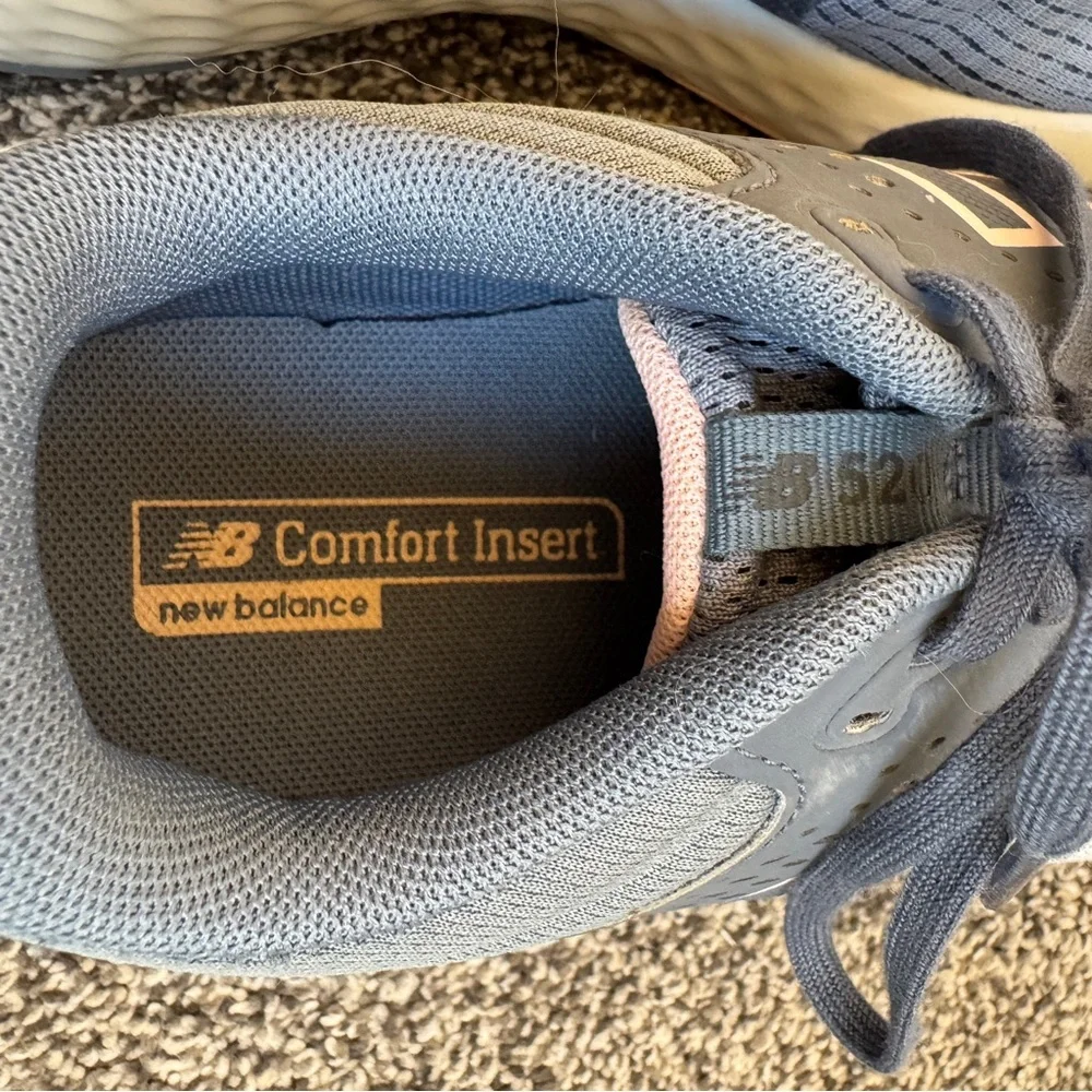 New Balance 520 Women’s Running Shoes Sneaker size 8